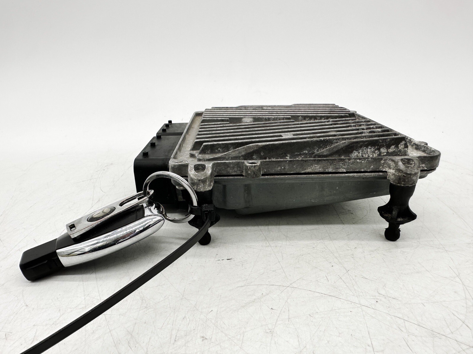 2008 W221 MERCEDES S63 AMG Engine Control Unit Module ECU ECM OEM  