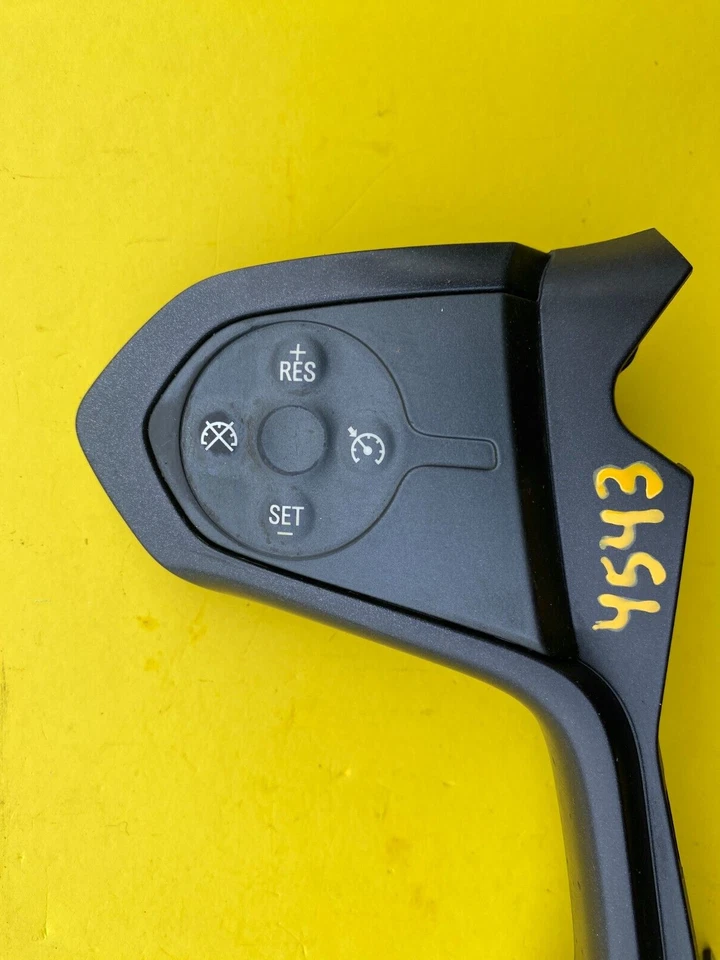 2014-2019 GMC SIERRA 1500 STEERING WHEEL CRUISE 控制开关原始设备制造商 23262285 — 第 2/4 张图片