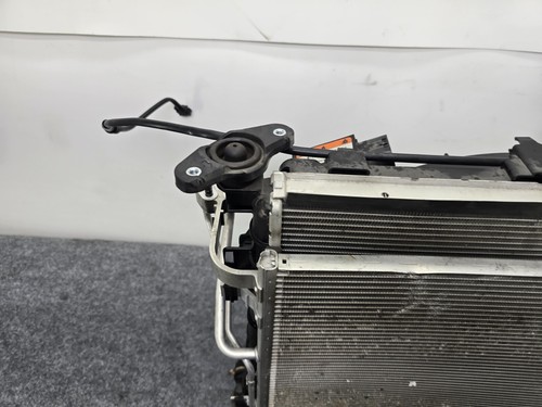 HYUNDAI SONATA 21-25 RADIATOR ENGINE COOLING FAN SHROUD MOTOR 2.5L N LINE OEM - Picture 4 of 14