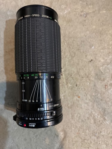Sigma High-Speed Zoom 1:3.5-4 f=80-200mm Lens w/ Achromatic Macro Lens - Picture 2 of 5