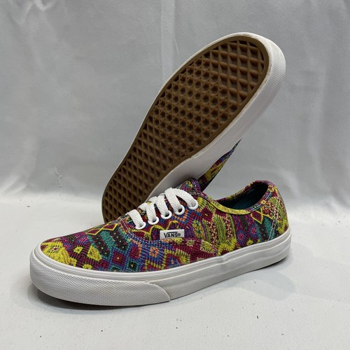 Boho/Aztec Print Sneakers TC6D 