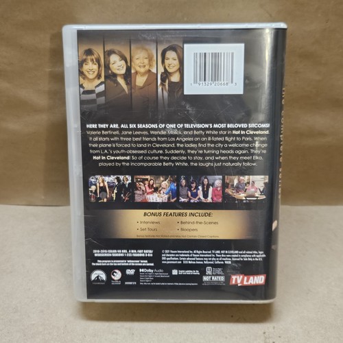 Hot in Cleveland: the Complete Series (DVD) - Imagen 2 de 5