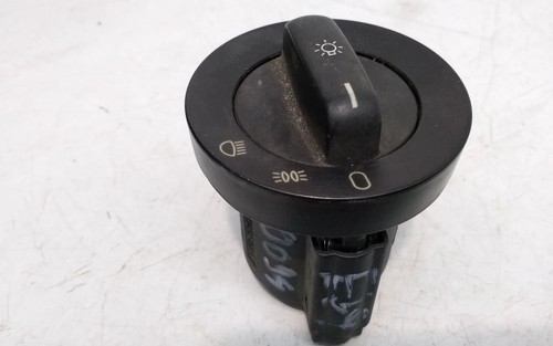 BMW 5 E39 Scheinwerferschalter 8363683 2.80 Petrol 1997 28588227