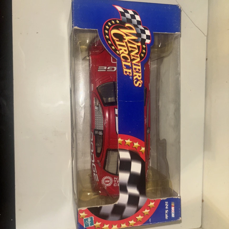 Nuevo en caja 2000 "Winners Circle" Casey Atwood #19 Dodge ~ NASCAR fundido a presión 1:24 Foto 2 de 4
