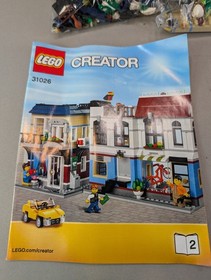 Retired and Complete Set: 3 in 1 LEGO CREATOR: Bike Shop & Cafe (31026)