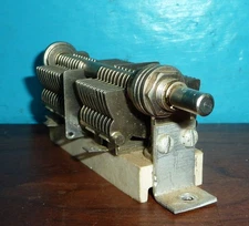 Hammarlund Variable Tuning Capacitor Dual Gang 10-140pf/Section 4.25 inch