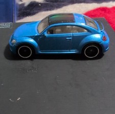 Hot Wheels 1:36 Volkswagen Beetle V5312 Diecast Car Blue Black 2012