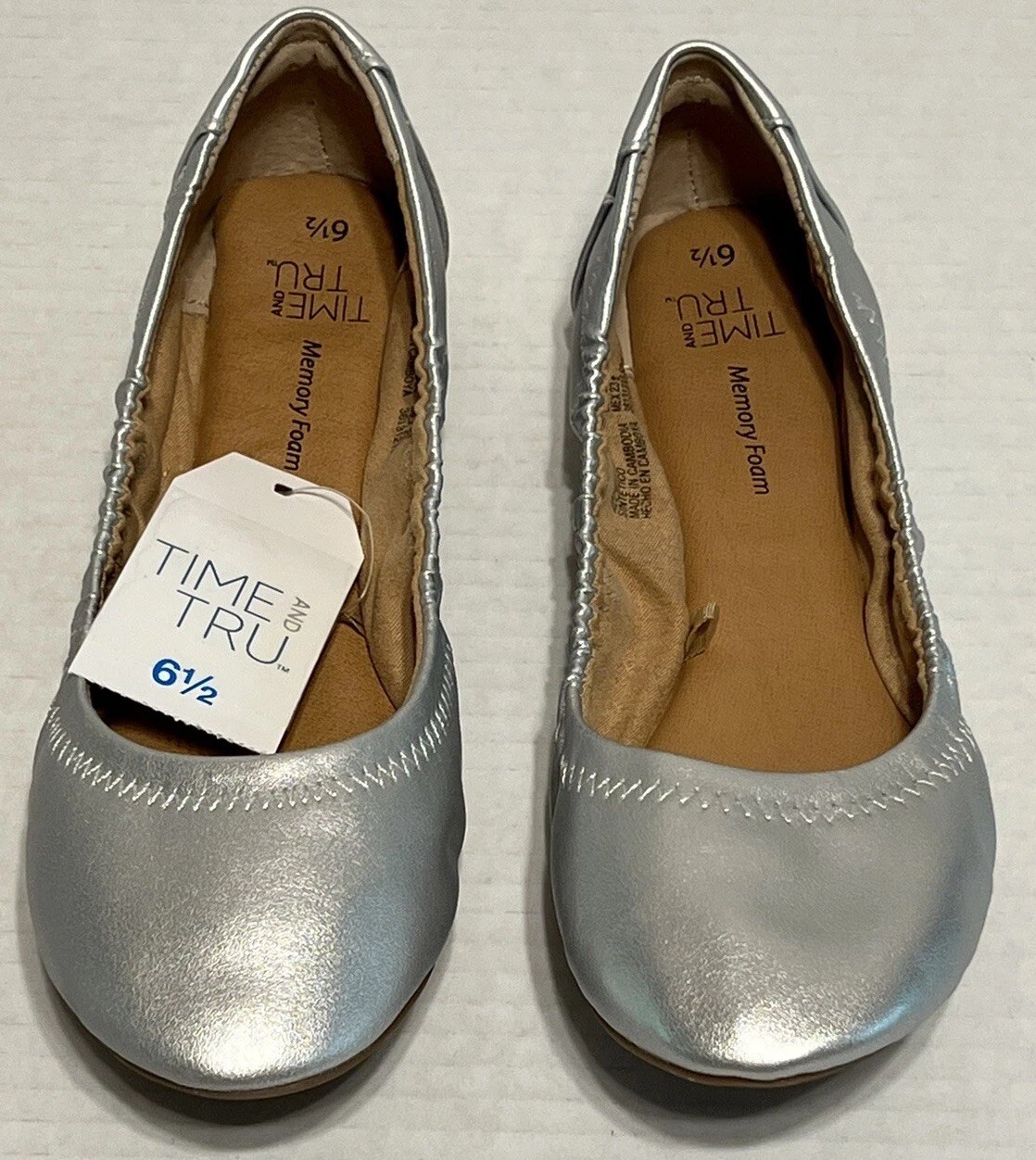 NWT Time & Tru Women Scrunch Ballet Flat Shoes Metallic Memory Foam Size 6 1/2