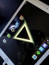 Apple iPad 6th Gen - 32GB WiFi  9.7 Inch Rose Gold