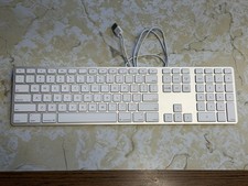 Apple USB Wired Keyboard with Numeric Keypad, Model A1243, Silver/White