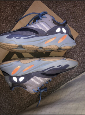 adidas gazelle silver green womens Yeezy Boost 700 Carbon Blue
