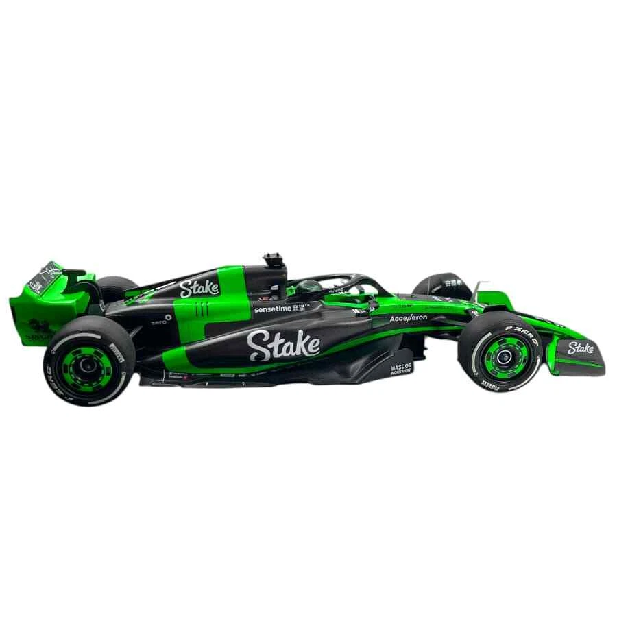 Modellino F1 Minichamps 1/18 Stake F1 Team Kick Sauber C44 V. Bottas #77 Emil... - Immagine 4 di 4