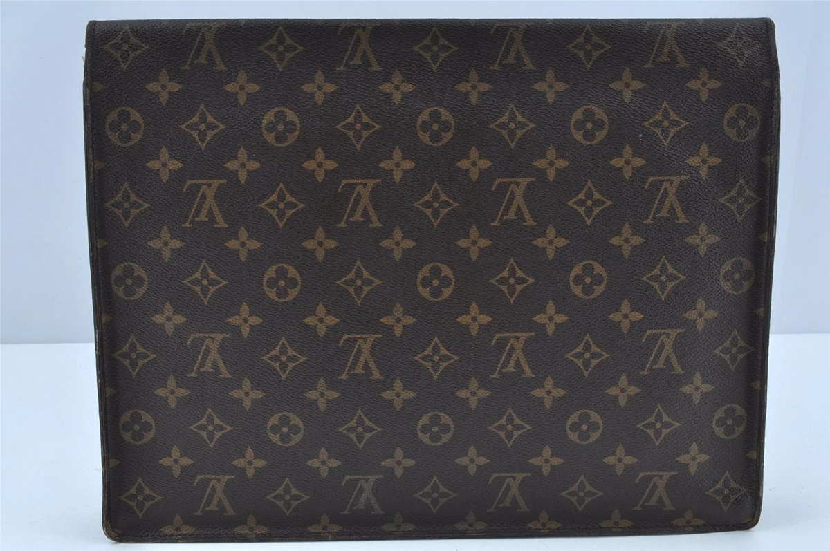 Authentic Louis Vuitton Monogram Porte Documents Senateur M53335