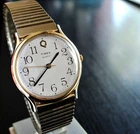 VINTAGE TIMEX Q M CELL CLASSIC DIAL QUARTZ MEN'S GOLDEN BRACELET DRESS WATCH