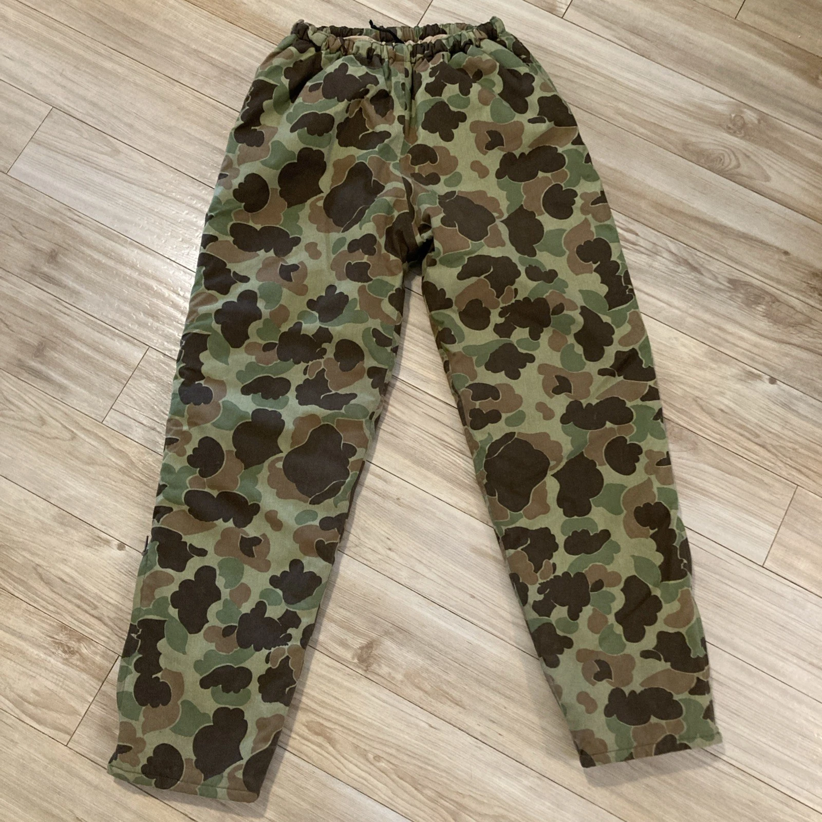 VTG Cabelas Gore-TEX Camouflage Pants Mens Sz L 32x32 Frogskin Hunting USA made