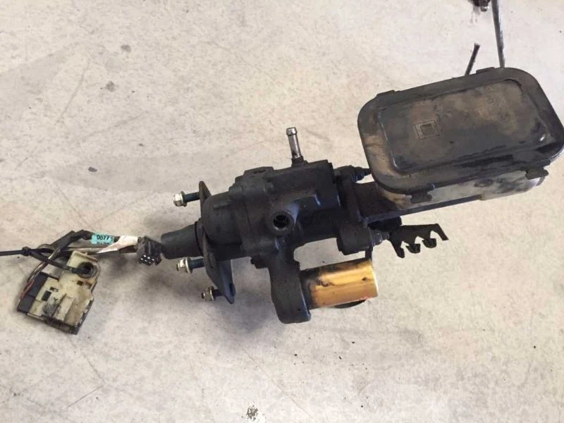 Chevrolet K3500 C3500 99 5,7 L 4x2 Master Brake Cylinder Booster ASSM Foto 4 de 4