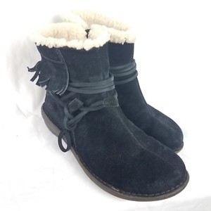 black winter ankle boots