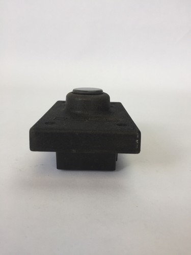 REES 00294-001 BLACK PUSHBUTTON SWITCH - Picture 2 of 6