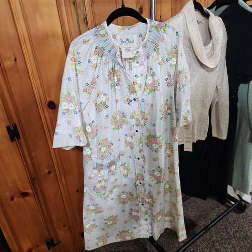 Vintage Bundle Lot 20 Pieces Reseller Ready Clothes Clothing Wholesale 60,70,80+ - Bild 14 von 21