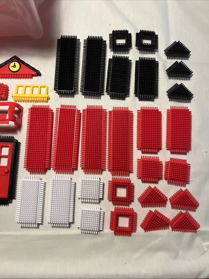 Stickle Bricks Fire Truck & Fire Fighter Bristle Tiles Set With Box - Image 4 of 4
