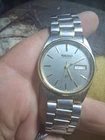 Vintage Mens Seiko S3 Quartz Watch With Day-Date Gold-Silver Toned