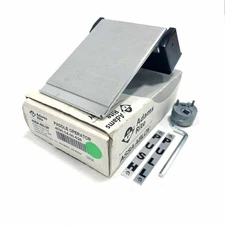 4590-04-01-628 Adams Rite Deadlatch Paddle Operator