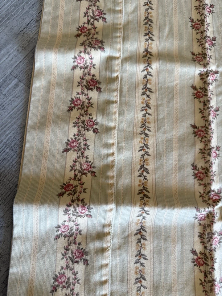 Ralph Lauren CHAPS 2 fundas de almohada tamaño estándar Westbury SATÉN rayas florales Foto 4 de 4