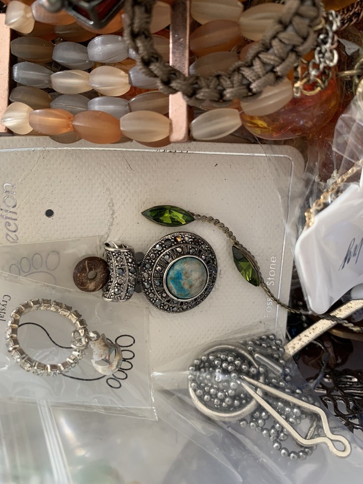 1 Full Pound Of Vintage Craft Jewelry, Lot Treasure Hunt, Artist ...