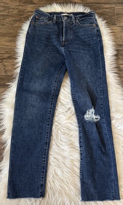 Levi s Wedgie Straight Stretch Blue Jeans Raw Hem Button Fly Size 28