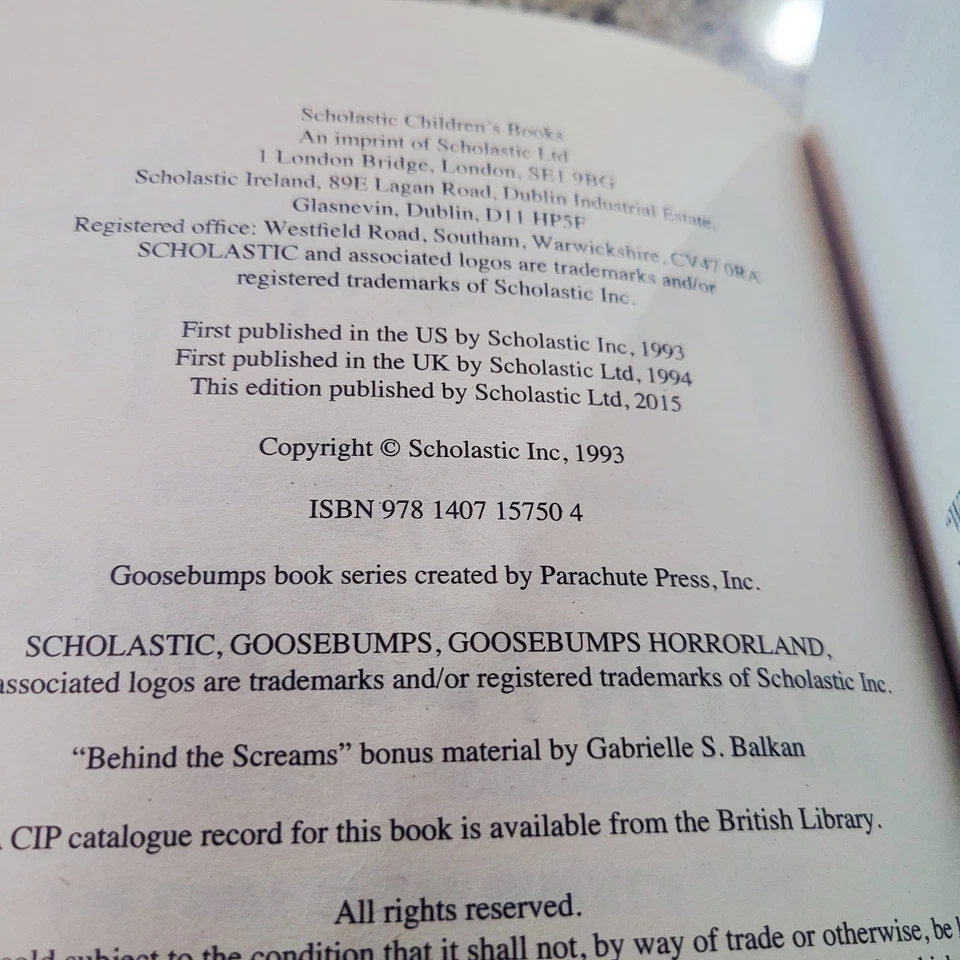 The Haunted Mask (Goosebumps) Paperback By R L Stine Collectible Book Foto 4 de 4