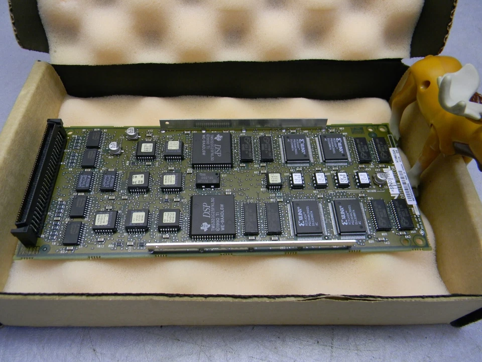 Nortel NTMW03AA - Nortel Meridian Option 11C 4-Port Mail Expansion Card - Image 2 of 4