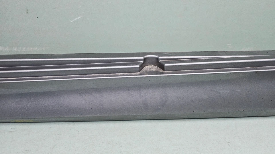 Paquete deportivo 11-16 BMW F10 550Xi M faldón lateral izquierdo panel basculante gris A52/7 OEM Foto 4 de 4