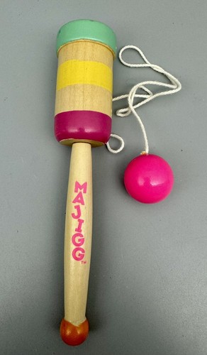 KEYCRAFT MAJIGG WOODEN CUP AND BALL GAME - WD230 TRADITIONAL CLASSIC WOOD