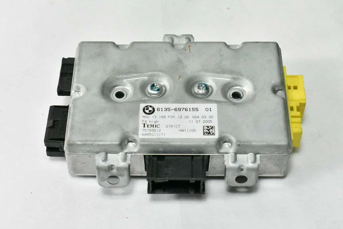 61356976155 BMW E60 E61 E63 E64 5 6 SERIES FRONT DRIVER SIDE DOOR  