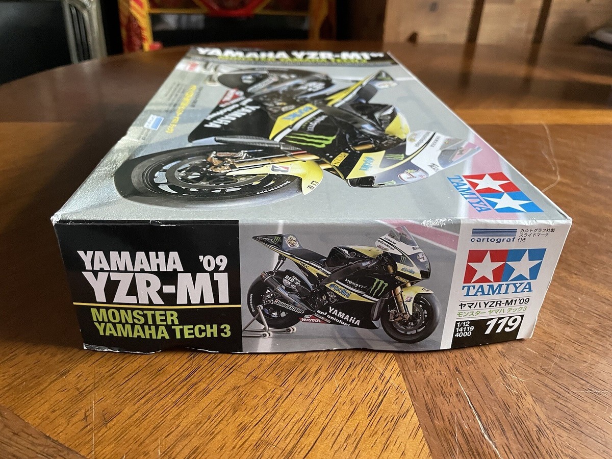 ★訳あり★OP付★タミヤ 1/12 YZR-M1 ’09 モンスター ヤマハ★ Tamiya 14119 1/12 Yamaha YZR-M1'09 Monster Yamaha Tech 3
