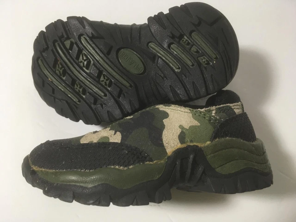 Children's Place Boys Leather CAMO Slip-On Shoes Sz 5 Toddler - Image 3 of 3