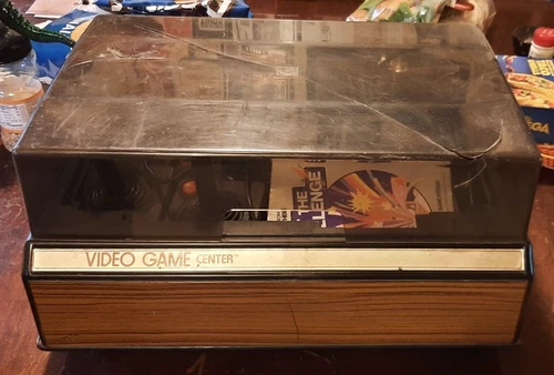 Atari 2600 Video Computer System-Console & 4 Games- UNTESTED-Vintage- Joysticks