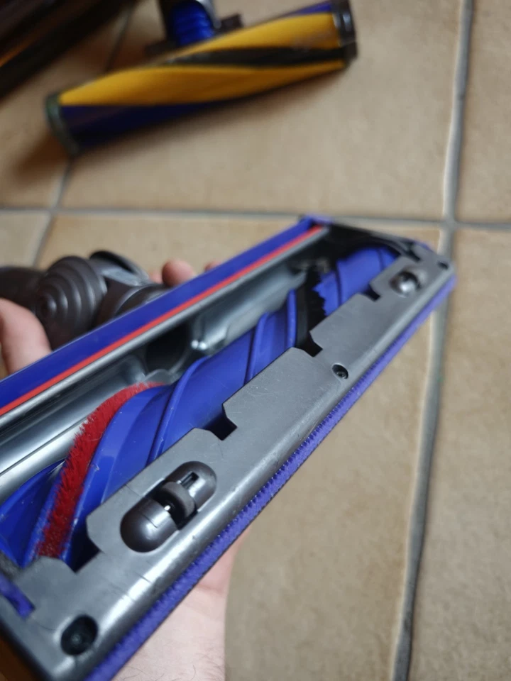 Dyson V15 Detect, Foto 3 von 5
