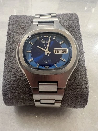 Men’s Vintage Seiko Automatic Watch Blue Dial 7006-5059 February 1974 Pristine