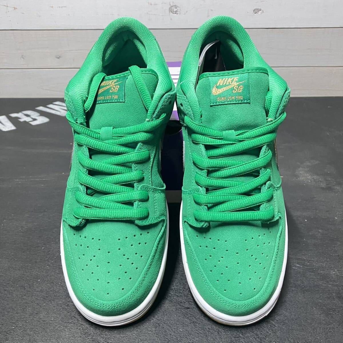 Nike Sb Dunk Low Pro St. Patrick display picture 3