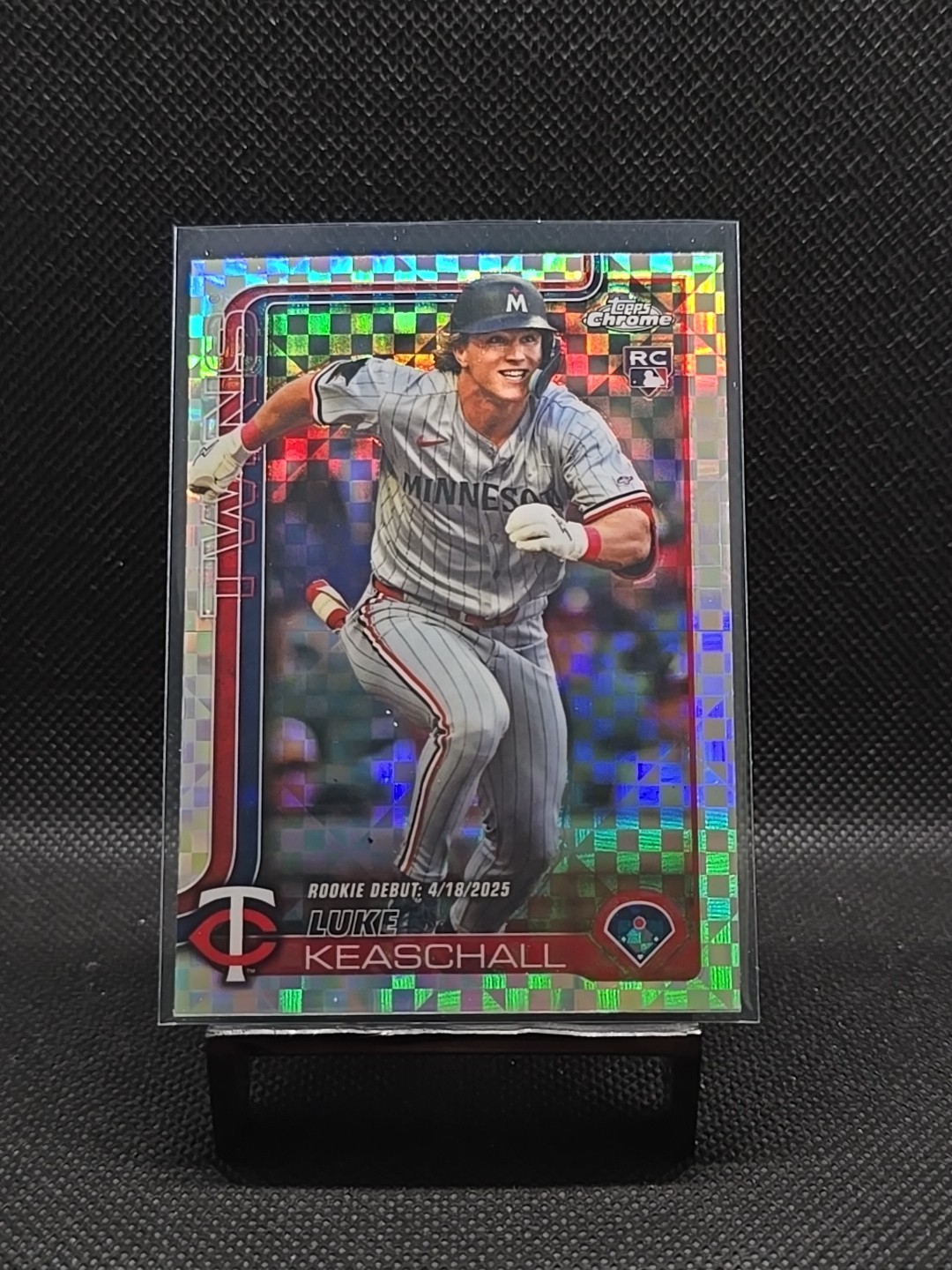 2025 Topps Chrome Update - Luke Keaschall #USC134 X-Fractor (RC) Twins