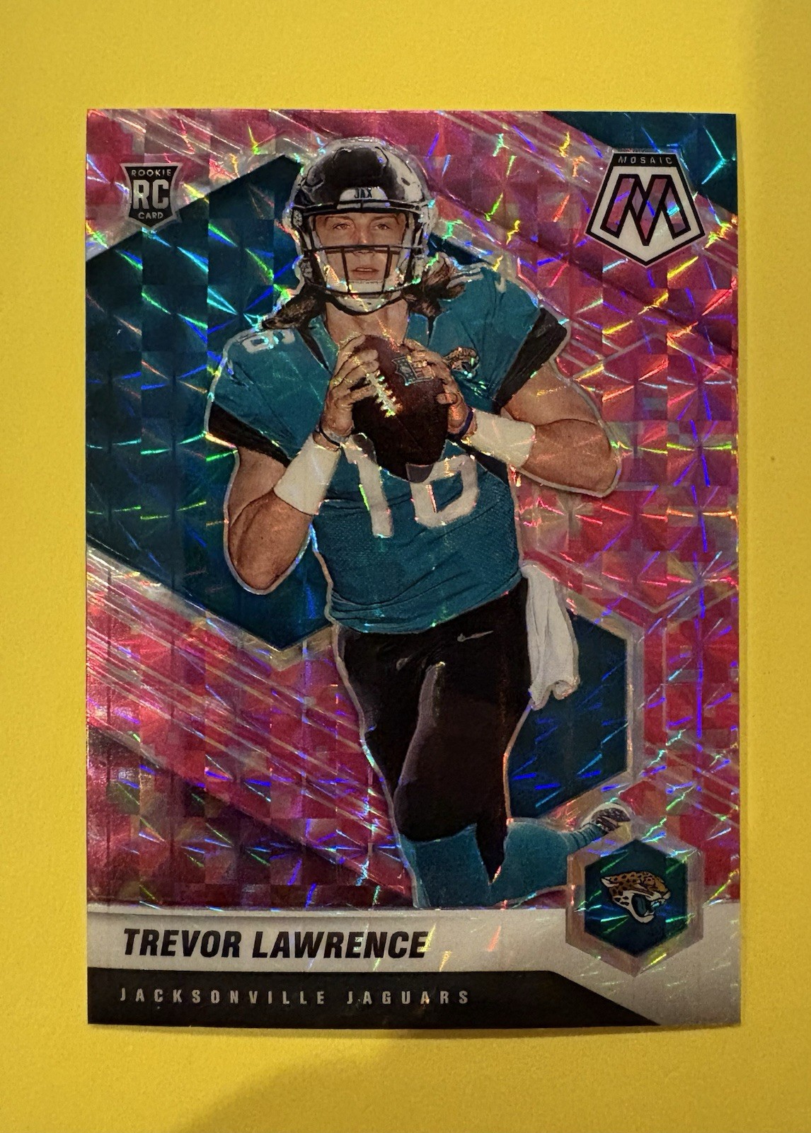 2021 Panini Mosaic - Rookies Trevor Lawrence #301 Camo Pink Mosaic Prizm (RC)