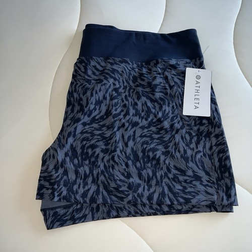 Athleta Women’s Plus Size 22 Trekkie North Shorts Navy Blue Print Light Stretchy