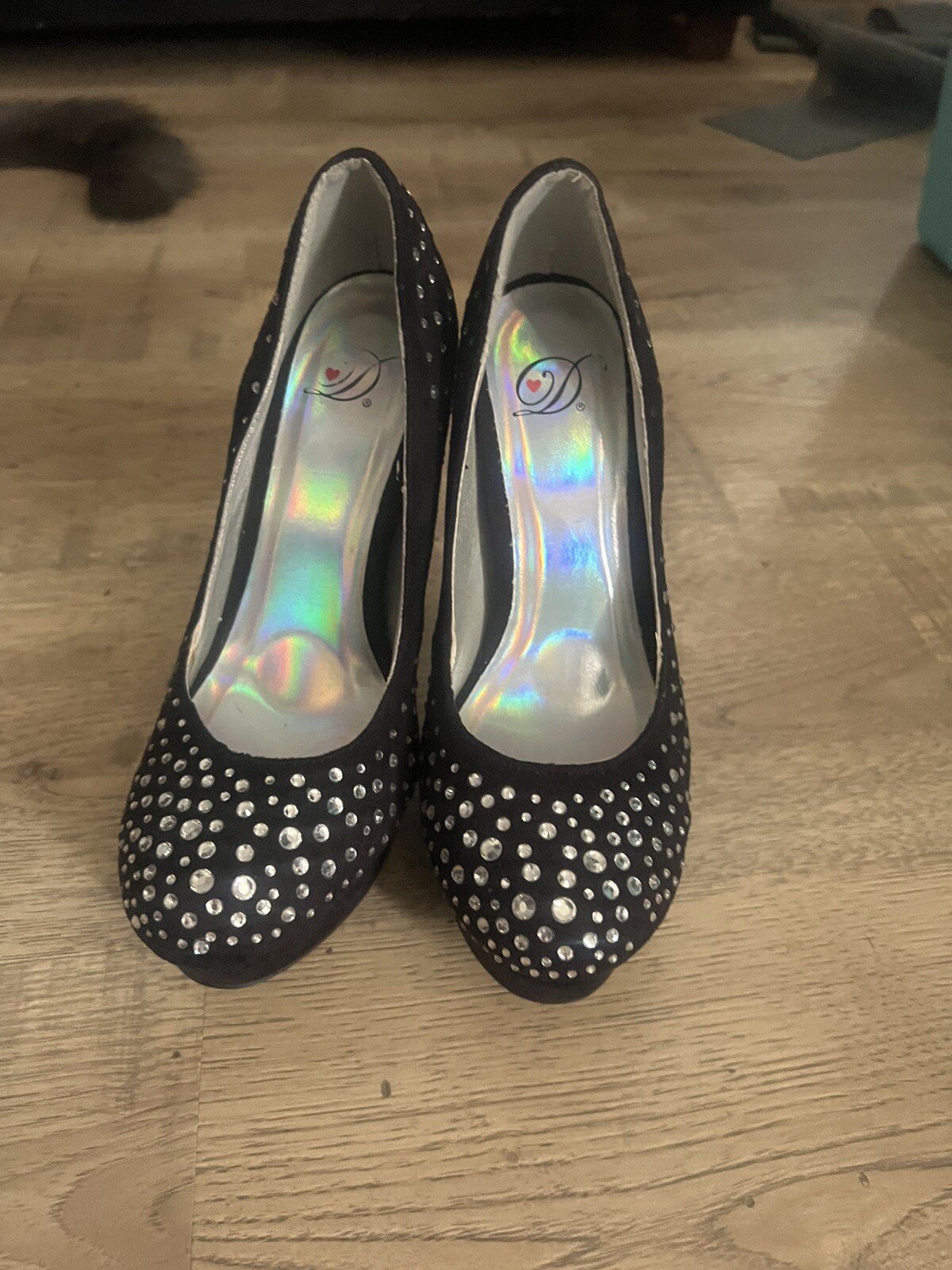 Sparkling Rhinestone Strappy Heels Size 7 Backless Elegant Design-image