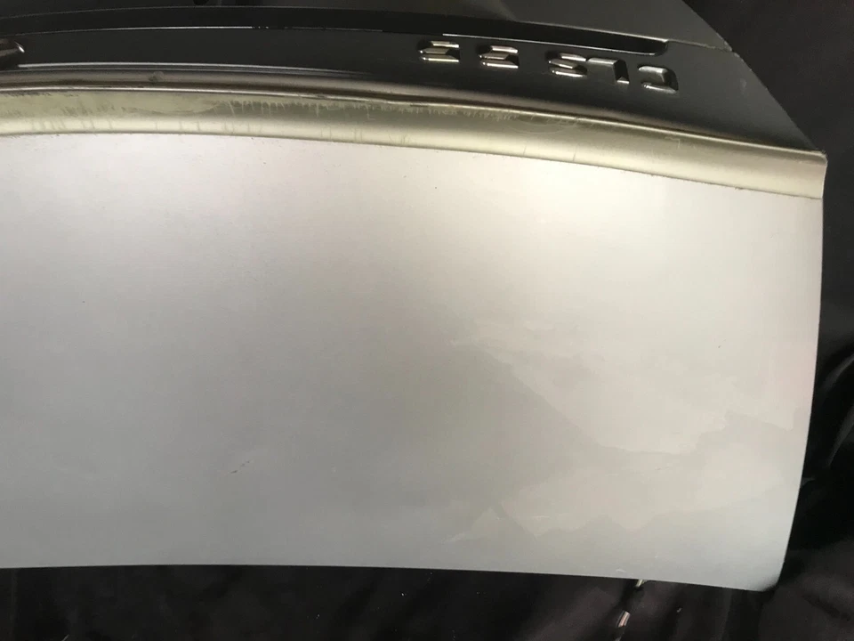 06-11 MERCEDES W219 CLS63 AMG CLS550 CLS55 TAPA MALETERO OEM Foto 3 de 4