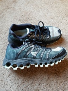 K Swiss Women S Tubes Run 100 Running Shoe Black Fade Aqua Size