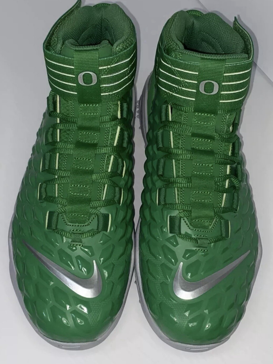 OREGON DUCKS PE TEAM ISSUED 14.5 GREEN CLEATS Nike Force Savage Pro 2 Shark NIB!