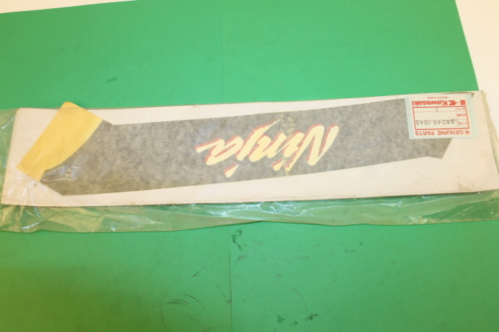 Kawasaki Right RH Ninja P9 Pattern Decal Emblem 1986 ZX600