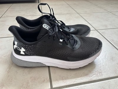 Under Armour HOVR Turbulence 2 Herren Sneaker Größe 46   kaum getragen
