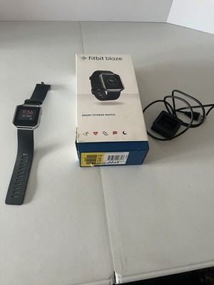 Fitbit Blaze Aktivitätstracker Smartwatch Schwarz/Silber S/P mit Ladegerät & Handbuch